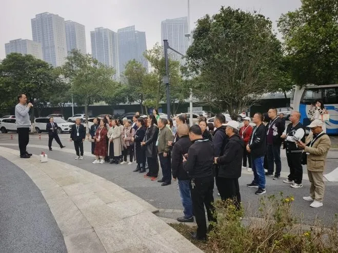 “四微”共融——推动小网格里的大幸福 “四微”共融——推动小网格里的大幸福