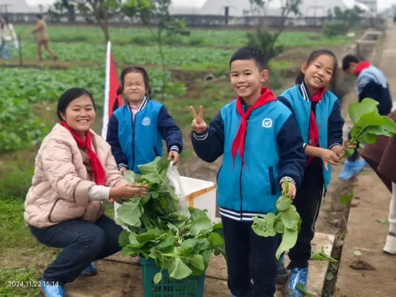 湘潭市大中小学思政引领一体化——农耕文化研学活动 湘潭市大中小学思政引领一体化——农耕文化研学活动