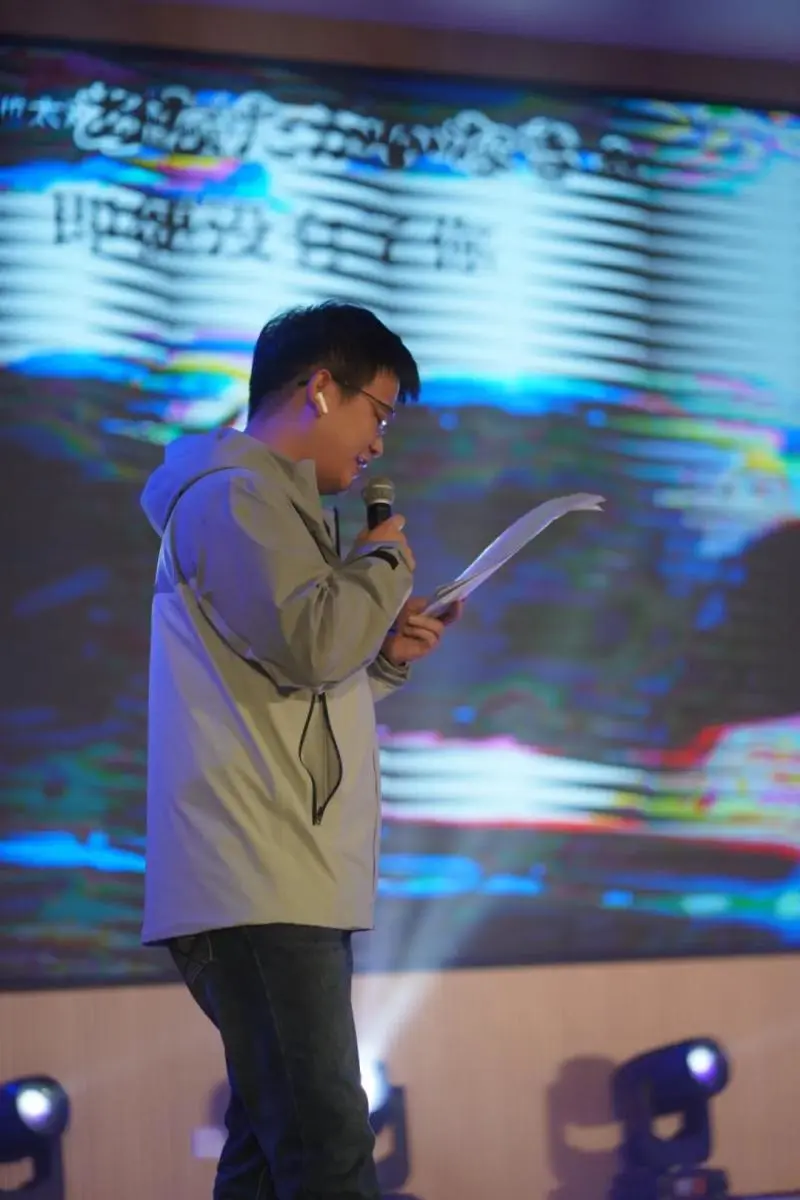 活力潭中,“艺”起绽放——湘潭市一中举行首届青年教师才艺大赛 活力潭中,“艺”起绽放——湘潭市一中举行首届青年教师才艺大赛