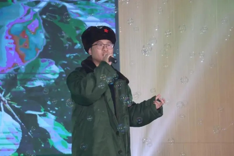 活力潭中,“艺”起绽放——湘潭市一中举行首届青年教师才艺大赛 活力潭中,“艺”起绽放——湘潭市一中举行首届青年教师才艺大赛