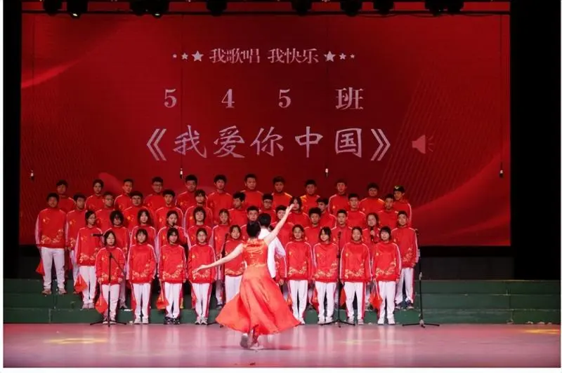 我歌唱 我快乐 ——湘潭市二中2024年校园文化艺术节暨初中部合唱比赛 我歌唱 我快乐 ——湘潭市二中2024年校园文化艺术节暨初中部合唱比赛