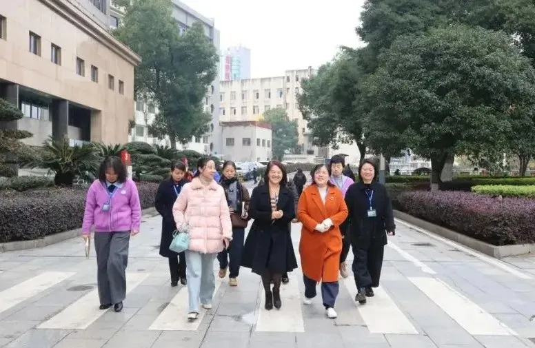 【中心医院·医者红】专家“问诊把脉”，赋能惠景护理学科发展