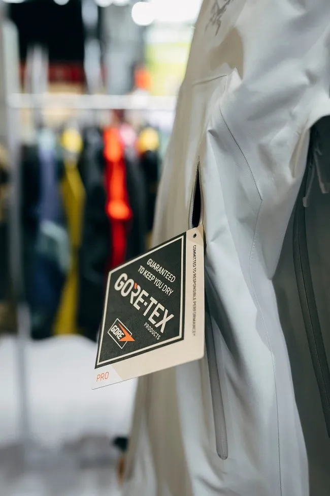 为掌控极限而生 新一代GORE-TEX PRO产品亮相2024年ISPO国际体育用品博览会 为掌控极限而生 新一代GORE-TEX PRO产品亮相2024年ISPO国际体育用品博览会