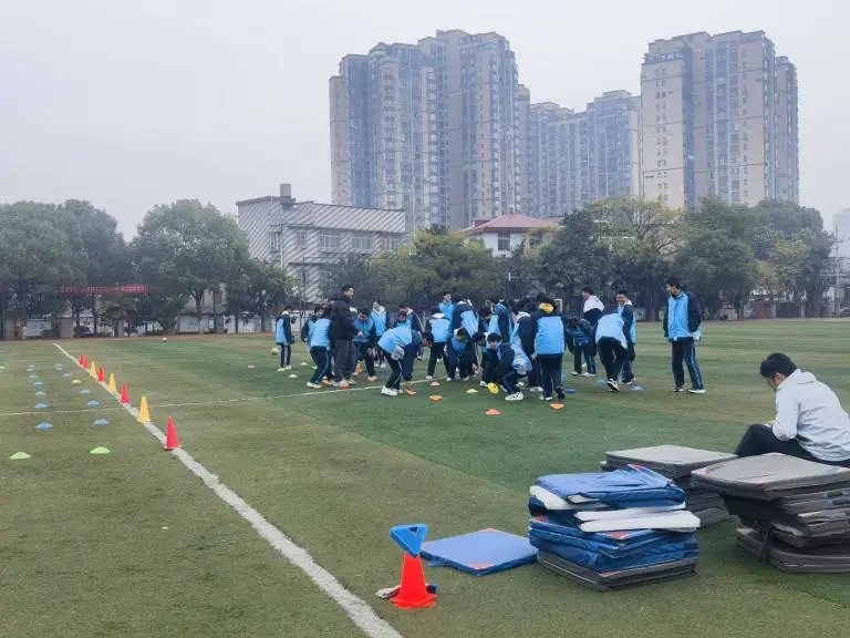 思政赋能课堂 大赛竞绽芳华 ——湘机中学举办学科思政融合教学比武大赛
