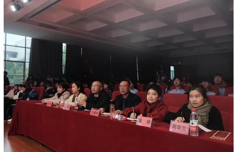 “红歌颂党恩 清廉正三中” 湘潭市第三中学2024年第二十四届校园艺术节之集体合唱比赛圆满落幕