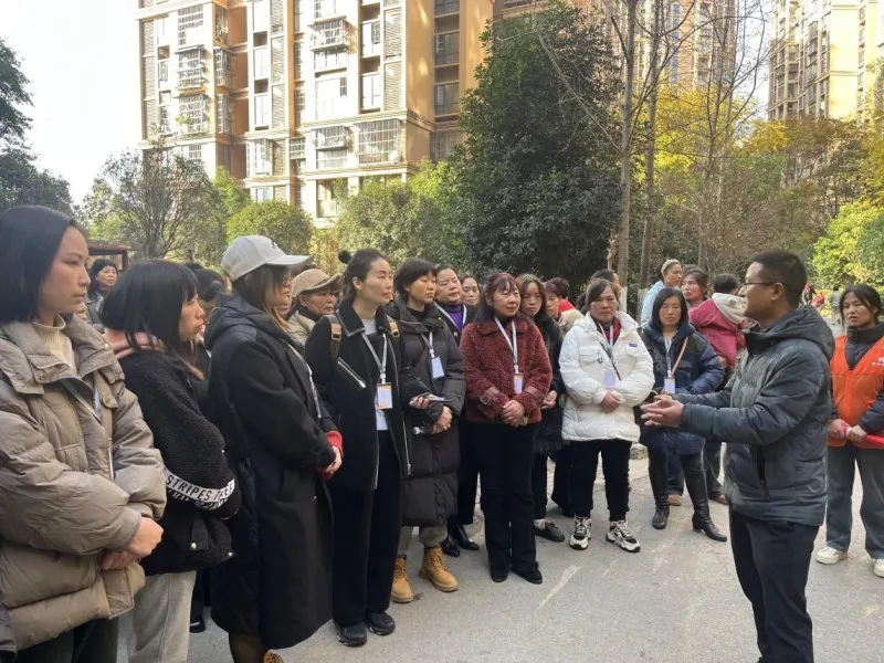 两地社区携手共进·交流共谱治理新篇 ——金壁社区馨竹苑小区接待大面街道分水社区骨干参访交流 两地社区携手共进·交流共谱治理新篇 ——金壁社区馨竹苑小区接待大面街道分水社区骨干参访交流