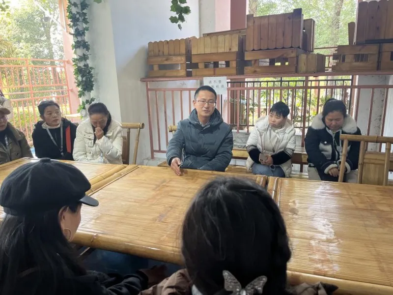 两地社区携手共进·交流共谱治理新篇 ——金壁社区馨竹苑小区接待大面街道分水社区骨干参访交流 两地社区携手共进·交流共谱治理新篇 ——金壁社区馨竹苑小区接待大面街道分水社区骨干参访交流