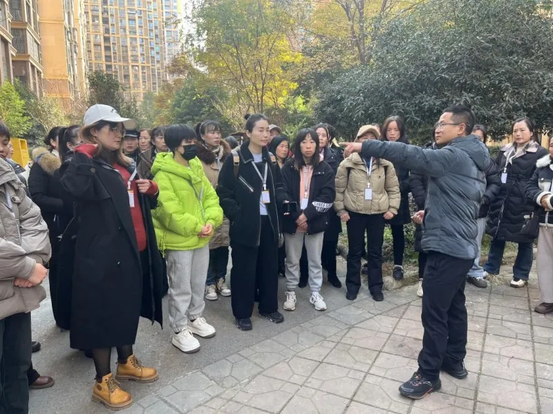 两地社区携手共进·交流共谱治理新篇 ——金壁社区馨竹苑小区接待大面街道分水社区骨干参访交流 两地社区携手共进·交流共谱治理新篇 ——金壁社区馨竹苑小区接待大面街道分水社区骨干参访交流