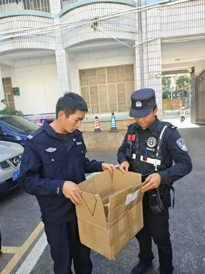 巡逻偶遇受伤野生白鹭,特警及时开展暖心救助
