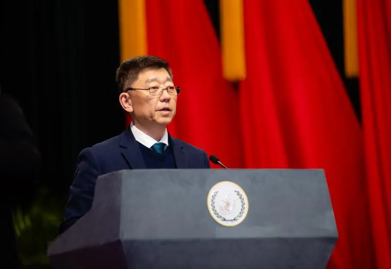 扬子江药业集团向“新”提“质”增“变”,笃行实干绘新景 扬子江药业集团向“新”提“质”增“变”,笃行实干绘新景
