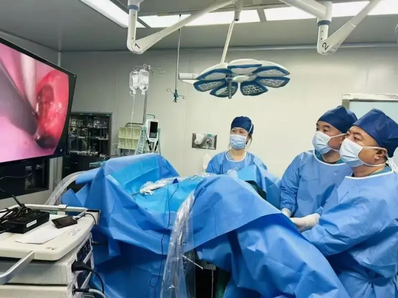 【中心医院·医者红】不用打孔,不用开腹,经肛门也能切肿瘤!医生:当然可以! 【中心医院·医者红】不用打孔,不用开腹,经肛门也能切肿瘤!医生:当然可以!