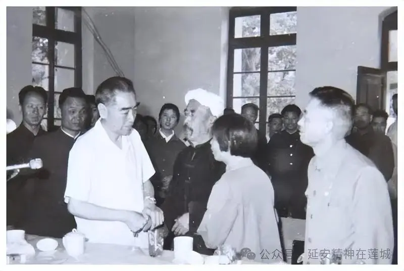 《周恩来总理回延安》(情景诗) 《周恩来总理回延安》(情景诗)