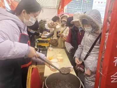 回馈粉丝 昆明公交送出老挝6日游多重“畅行游大礼包”