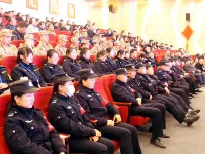 庄宏华老司令员国防教育报告会在成都十陵举行