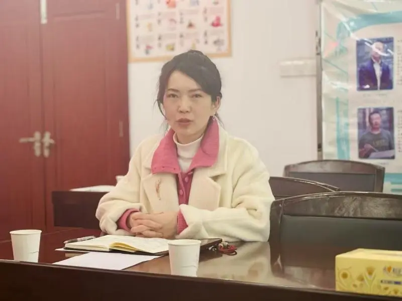 湘机中学开学第一课:党风廉政建设与行政干部集体廉政谈话 湘机中学开学第一课:党风廉政建设与行政干部集体廉政谈话