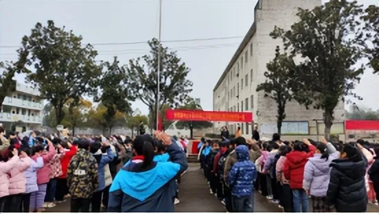 新学期,新起点——射埠镇中心小学隆重举行开学典礼 新学期,新起点——射埠镇中心小学隆重举行开学典礼