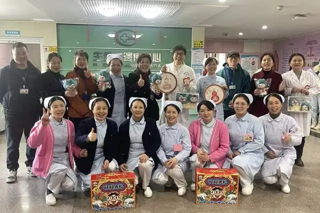 我爱惠景我的家，情暖“医”线福满堂