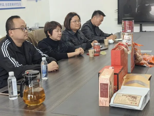 《“金沙唐韵”巧家小碗红糖携手船房数字智慧社区,共筑甜蜜未来》