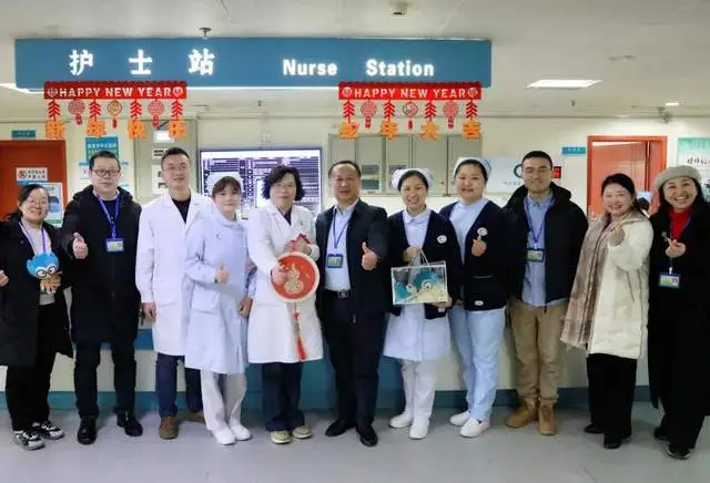 我爱惠景我的家，情暖“医”线福满堂