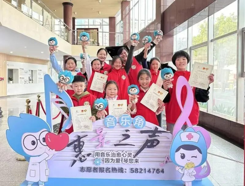 【中心医院·医者红】这个3·5，看惠景把雷锋精神直接拉满！