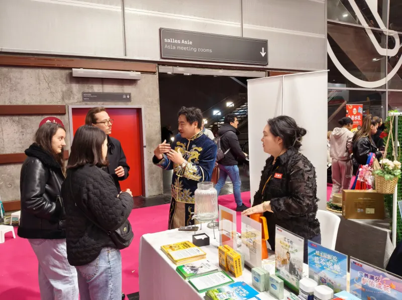 中医文化“圈粉”全球,外媒聚焦“药食同源”新潮流 中医文化“圈粉”全球,外媒聚焦“药食同源”新潮流