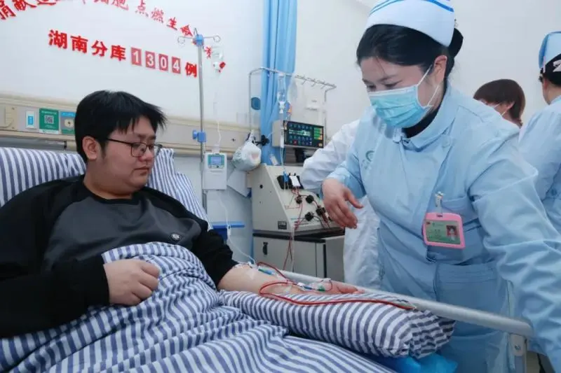 20岁的他说:这是最浪漫的救人方式?...... 20岁的他说:这是最浪漫的救人方式?......