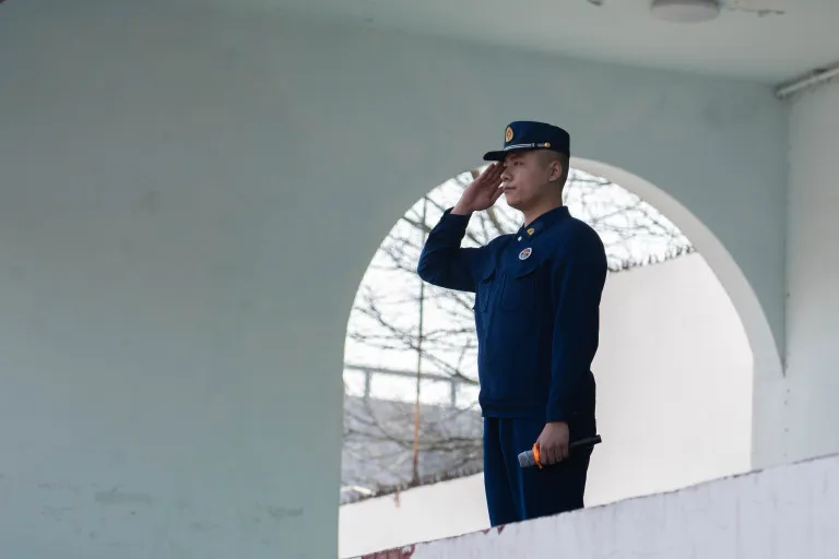 以练为战,织密安全网 ——湘机中学开展消防培训与应急演练活动 以练为战,织密安全网 ——湘机中学开展消防培训与应急演练活动