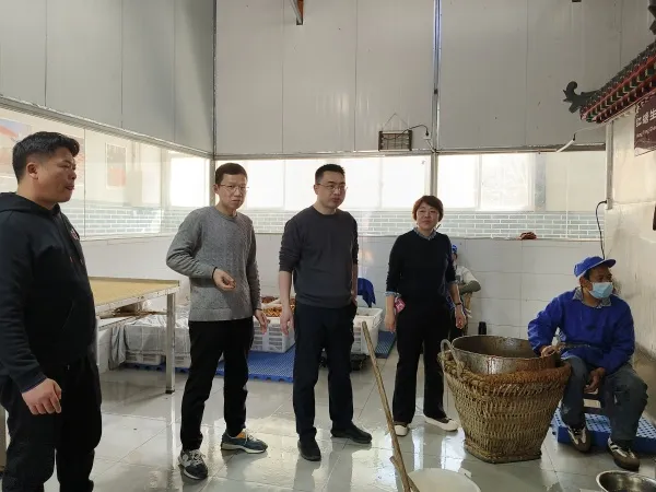 省股权交易中心调研巧家万华食品,共探非遗红糖新程