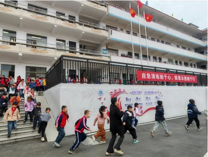 应急演练始于心，防患未然始于行
