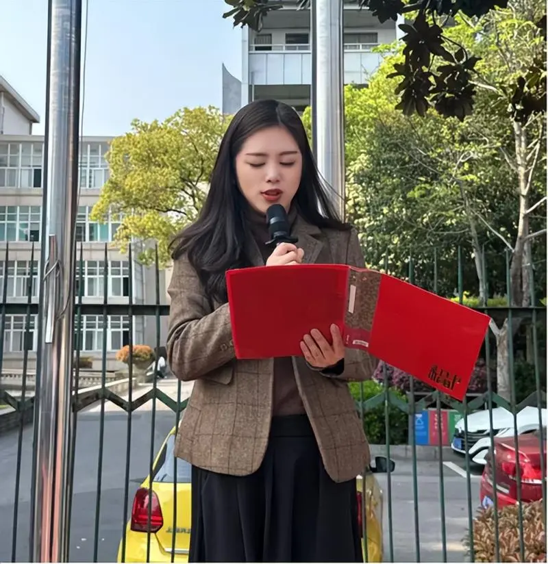 强健体魄展风采，团结拼搏扬青春 ——湘潭市第二中学校园广播体操比赛圆满落幕