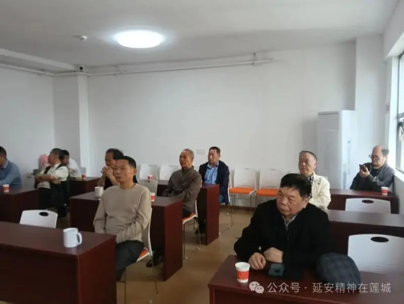中共湘潭市延安精神研究会支部委员会召开党员大会,进行换届选举 中共湘潭市延安精神研究会支部委员会召开党员大会,进行换届选举