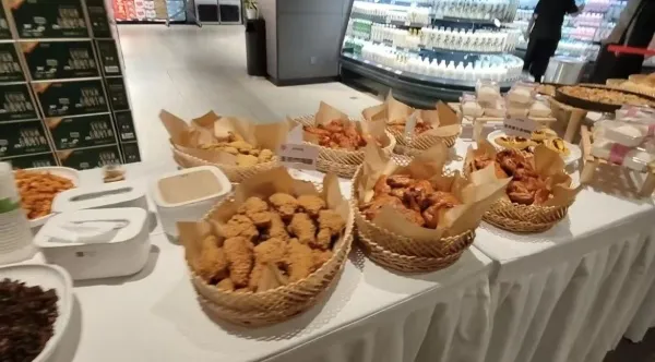 昆明永辉“学胖东来”首店4·17开业, 社区商业新路径呼之欲出 昆明永辉“学胖东来”首店4·17开业, 社区商业新路径呼之欲出