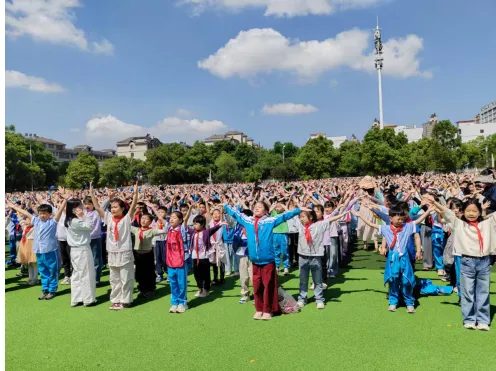 湘潭:“东方红·航天梦”主题教育活动点燃青少年航天强国梦 湘潭:“东方红·航天梦”主题教育活动点燃青少年航天强国梦