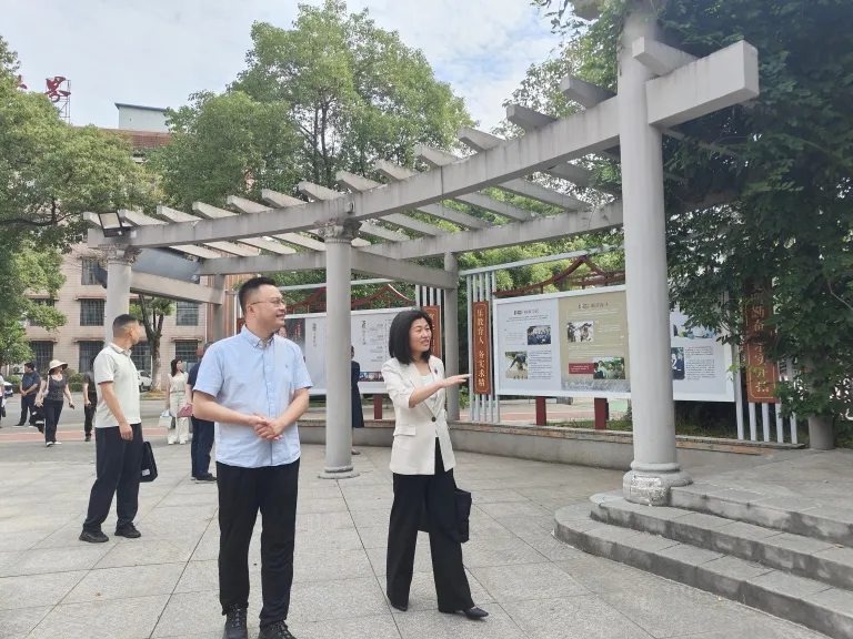 共探红色思政路 同铸教育新辉煌 ——湘潭市政协对口协商湘机中学调研会