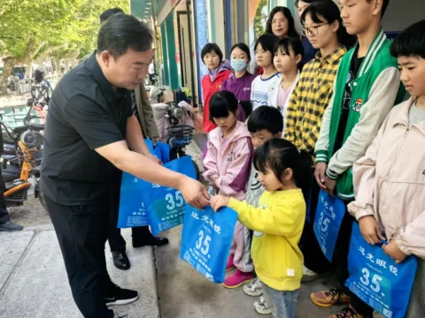 河北磁县:守护“睛”彩世界 播撒爱心希望 河北磁县:守护“睛”彩世界 播撒爱心希望