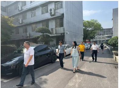 自查从严抓细节,三考从稳保平安 ——湘潭市二中开展三考考点自查工作 自查从严抓细节,三考从稳保平安 ——湘潭市二中开展三考考点自查工作