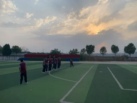 跃动绳影展风采：磁县观台中学跳绳比赛创佳绩
