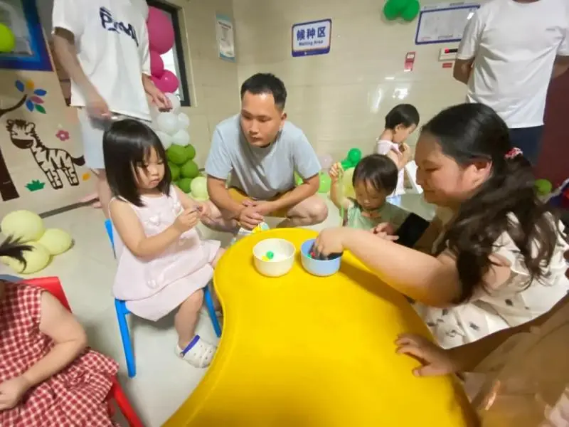 四载耕耘,童心相伴 我院儿童早期教育中心举办四周年庆典活动 四载耕耘,童心相伴 我院儿童早期教育中心举办四周年庆典活动