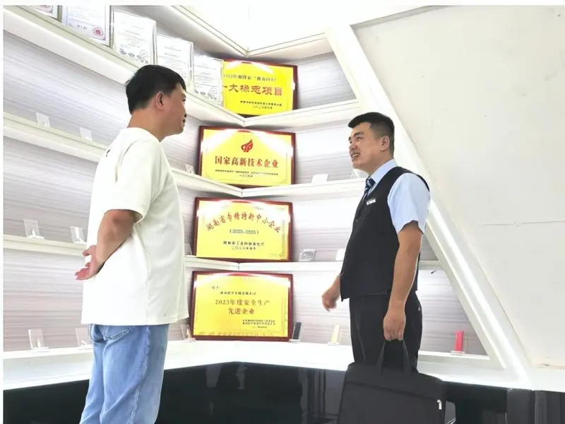 击退发展“拦路虎” 邮储银行助力“酷牛存储”实现产值翻番