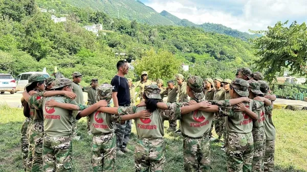 巧家猎豹夏令营:破解孩子叛逆难题,助力美好未来 巧家猎豹夏令营:破解孩子叛逆难题,助力美好未来