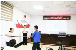 “救”在身边!湘潭县人民医院为暑期托管班撑起防溺水“安全伞” “救”在身边!湘潭县人民医院为暑期托管班撑起防溺水“安全伞”