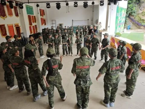 巧家猎豹营八一特别活动:夏令营里的“红色成长礼” 巧家猎豹营八一特别活动:夏令营里的“红色成长礼”