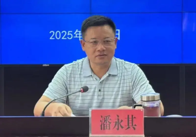 搭建企业供需“直通车” 湘潭市首次建筑垃圾再生产品供需对接活动举行 搭建企业供需“直通车” 湘潭市首次建筑垃圾再生产品供需对接活动举行