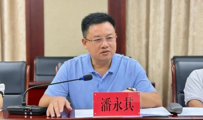 赓续军人本色 共筑住建华章 湘潭市住建局召开2025年“八一”建军节座谈会 赓续军人本色 共筑住建华章 湘潭市住建局召开2025年“八一”建军节座谈会