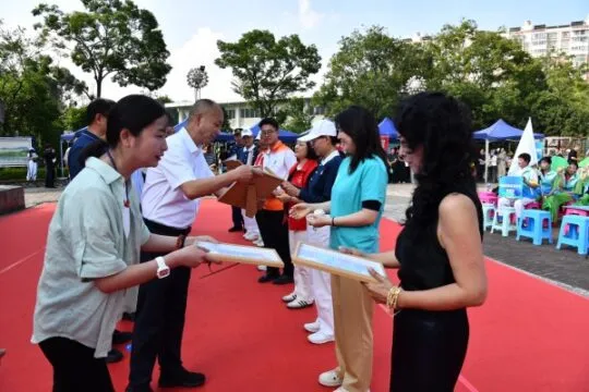昆明市五华区:共赴生态之约,践行绿色理念——2025 年全国生态日活动亮点纷呈 昆明市五华区:共赴生态之约,践行绿色理念——2025 年全国生态日活动亮点纷呈