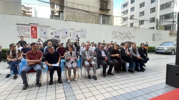 “滇霞流云”草书展启幕:墨韵铭记抗战 传承伟大精神 “滇霞流云”草书展启幕:墨韵铭记抗战 传承伟大精神