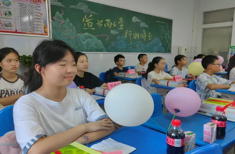 年级迎新创意多 共筑美好新起点 一一湘机中学新初一年级开学准备工作亮点纷呈 年级迎新创意多 共筑美好新起点 一一湘机中学新初一年级开学准备工作亮点纷呈