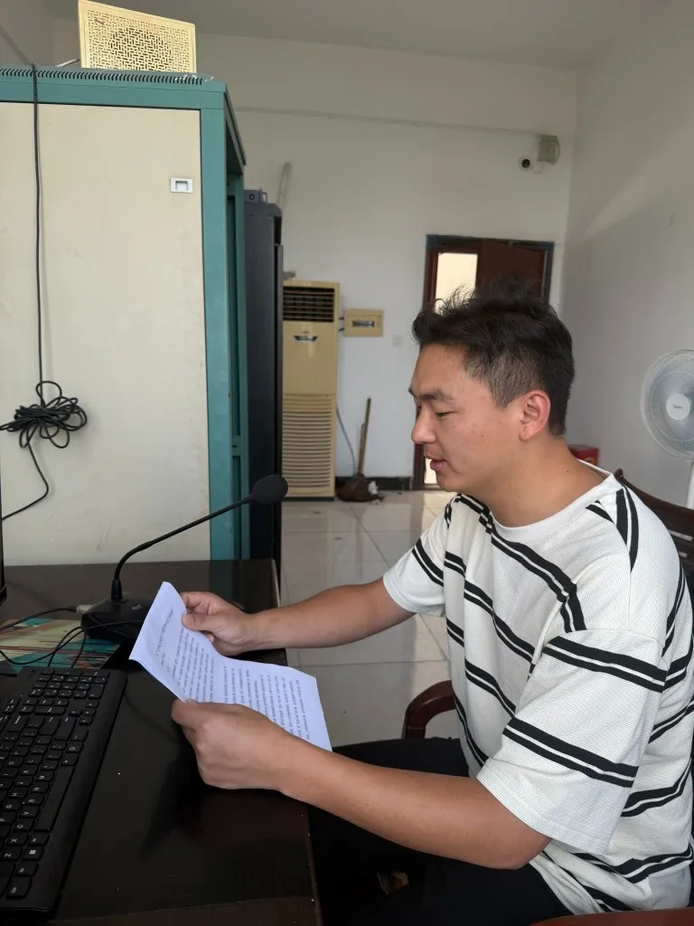 以礼润心,共筑文明校园梦 ——湘机中学举行“文明礼仪伴我行”主题升旗仪式 以礼润心,共筑文明校园梦 ——湘机中学举行“文明礼仪伴我行”主题升旗仪式