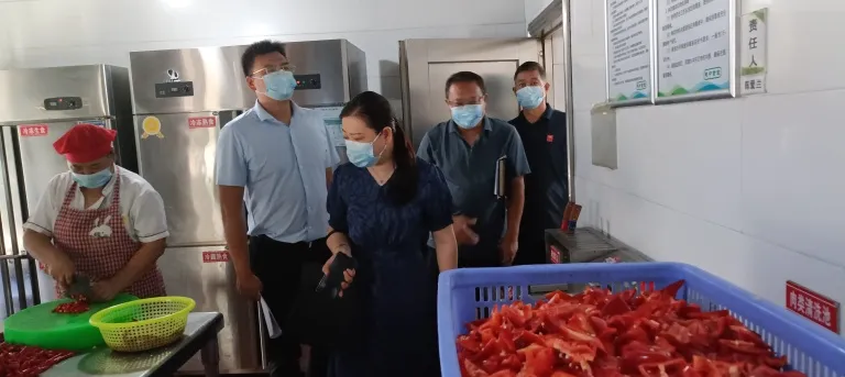 湘机中学迎接湘潭市教育局开学工作专题监督