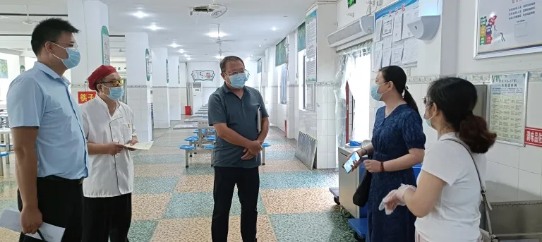 湘机中学迎接湘潭市教育局开学工作专题监督